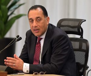 رئيس الوزراء يُهنئ وزير الدفاع بذكرى نصر أكتوبر