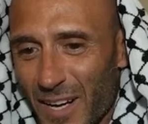 ناشط إيطالى ضمن أسطول الصمود يعلن اعتناقه الإسلام داخل سجون إسرائيل