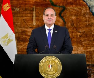 الرئيس السيسى: نعمل على بناء دولة قوية فى عالم لا يعترف إلا بالأقوياء