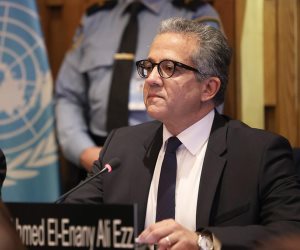 خالد العناني يفتح بوابة الدعم السياسي والمادي لمصر.. كيف يغير فوز القاهرة برئاسة اليونسكو الخريطة؟ 