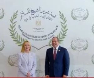 الرئيس السيسى يستقبل رئيسة وزراء إيطاليا فور وصولها للمشاركة بقمة شرم الشيخ