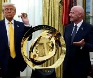 وصول رئيس الاتحاد الدولى لكرة القدم إلى شرم الشيخ للمشاركة فى قمة السلام