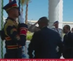 الرئيس السيسى يصل مقر انعقاد قمة السلام فى مدينة شرم الشيخ