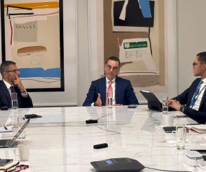 وزير الاستثمار يلتقي DLA Piper ومجموعة من المستثمرين الدوليين الراغبين في دخول السوق المصرية وزير الاستثمار يلتقي DLA Piper ومجموعة من المستثمرين الدوليين الراغبين في دخول السوق المصرية