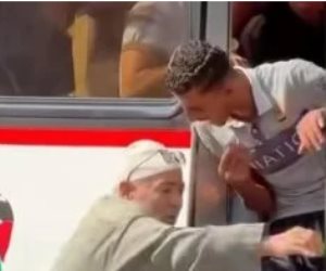 رحلة عمرة تبرع من أحد الأشخاص لعم "فوزى" صاحب واقعة مينى باص الدقهلية