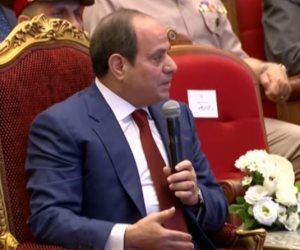 الرئيس السيسي: والله إحنا بنعمل حساب للرأي العام قوي وبيكم لازم نعبر ظروفنا الصعبة