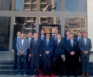 استثمار صيني جديد للغزل والنسيج بالعين السخنة بـ65 مليون دولار يوفر 3 آلاف فرصة عمل استثمار صيني جديد للغزل والنسيج بالعين السخنة بـ65 مليون دولار يوفر 3 آلاف فرصة عمل
