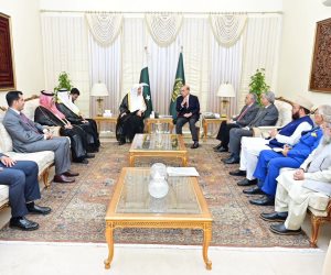 الرئيس الباكستاني ورئيس الوزراء يستقبلان الأمين العام لرابطة العالم الإسلامي الرئيس الباكستاني ورئيس الوزراء يستقبلان الأمين العام لرابطة العالم الإسلامي