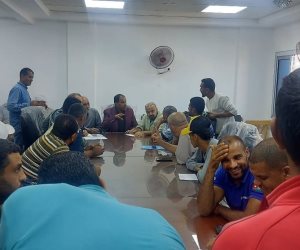 تموين شمال سيناء تحدد أسعار اسطوانات الغاز وتحذر المندوبين من زيادة اسعارها تحت طائلة المسؤولية (صور) تموين شمال سيناء تحدد أسعار اسطوانات الغاز وتحذر المندوبين من زيادة اسعارها تحت طائلة المسؤولية (صور)