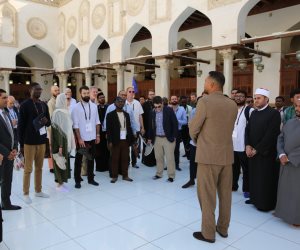 تحت شعار "الشباب والمعرفه " الندوة العالمية للشباب الإسلامي بمصر سنويًا. تحت شعار "الشباب والمعرفه " الندوة العالمية للشباب الإسلامي بمصر سنويًا.