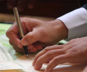 الإفتاء تجيب: ما حكم كتابة الفواتير التجارية بأقل من سعرها الحقيقي