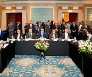 وزير الإسكان يطلق وثيقة الاستراتيجية الوطنية للعمران الأخضر والمستدام