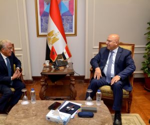 كامل الوزير يبحث مع سفير المغرب بالقاهرة سبل التعاون في مجالي الصناعة والنقل كامل الوزير يبحث مع سفير المغرب بالقاهرة سبل التعاون في مجالي الصناعة والنقل