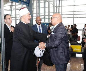 المفتي يغادر العاصمة الماليزية كوالالمبور عائدًا إلى القاهرة بعد زيارة رسمية استغرقت عدة أيام