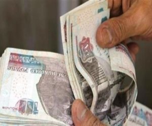 دار الافتاء توضح حكم تكسب العامل بصورة شخصية من وظيفته دار الافتاء توضح حكم تكسب العامل بصورة شخصية من وظيفته