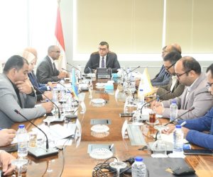 وزير الإسكان يتابع سير العمل بقطاع المرافق بهيئة المجتمعات العمرانية الجديدة وزير الإسكان يتابع سير العمل بقطاع المرافق بهيئة المجتمعات العمرانية الجديدة