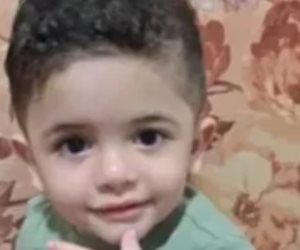 وفاة طفل أردني بعد لدغة "ذبابة الرمل السوداء"     وفاة طفل أردني بعد لدغة "ذبابة الرمل السوداء"