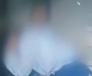 فيديو جديد يرصد لحظة وضع المتهم الطفلين سيف وجنى داخل عقار فيصل فيديو جديد يرصد لحظة وضع المتهم الطفلين سيف وجنى داخل عقار فيصل