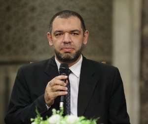 الملتقى الفقهي بالجامع الأزهر: الإمام أبو حنيفة كان منهجه التيسير والسعة والرفق بالناس في فقه المعاملات الملتقى الفقهي بالجامع الأزهر: الإمام أبو حنيفة كان منهجه التيسير والسعة والرفق بالناس في فقه المعاملات