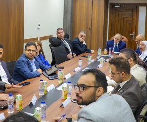 هيئة الدواء المصرية تبحث آليات تنفيذ مشروع الروشتة الرقمية هيئة الدواء المصرية تبحث آليات تنفيذ مشروع الروشتة الرقمية