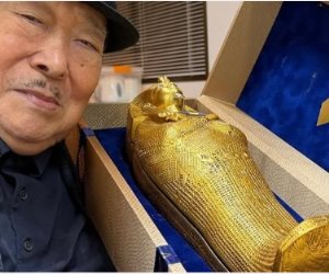 وصول العالم الأثري "ساكوجي يوشيمورا" إلى القاهرة.. فيديو وصول العالم الأثري "ساكوجي يوشيمورا" إلى القاهرة.. فيديو