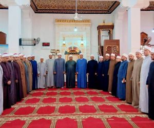 القافلة الدعوية المشتركة بين الأزهر الشريف ووزارة الأوقاف ودار الإفتاء تنطلق لمساجد شمال سيناء القافلة الدعوية المشتركة بين الأزهر الشريف ووزارة الأوقاف ودار الإفتاء تنطلق لمساجد شمال سيناء