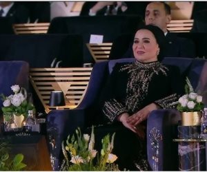 من هي مرمر حليم صاحبة الإطلالة الأنيقة للسيدة انتصار السيسي خلال حفل افتتاح المتحف المصري الكبير؟