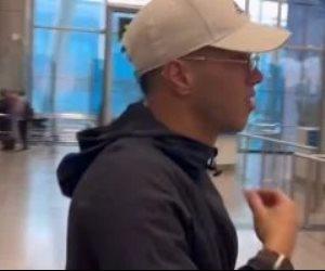 لأول مرة منذ أغسطس الماضي .. إمام عاشور يظهر مع الأهلى بمطار القاهرة قبل السفر للإمارات.. صور