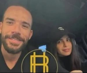 عبر إنستجرام .. ربيع هنيدى ينشر صور آمال ماهر وزوجها ويبارك لهما 