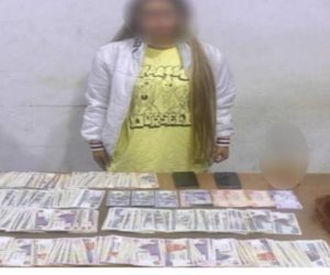 ضبط صانعة محتوى لنشرها مقاطع فيديو خادشة للحياء