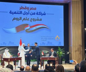 رئيس الوزراء يشهد مراسم توقيع صفقة عم الروم ويؤكد: 3.5 مليار دولار نقدا و"مقابلًا عينيًا" و15% من أرباح المشروع