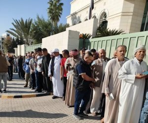 توافد كبير لأبناء الجالية المصرية بالأردن للإدلاء بأصواتهم فى انتخابات النواب