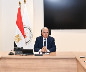 وزير الري يتابع إجراءات التعامل مع ارتفاع مناسيب مياه البحر نتيجة تغير المناخ