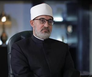 مفتي الجمهورية يدين التفجير الإرهابي الذي استهدف مسجدًا بالعاصمة الإندونيسية جاكرتا