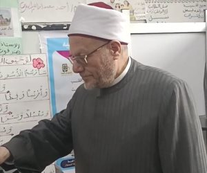 المفتي السابق يدلي بصوته في لجنة انتخابات بالدلنجات بمحافظة البحيرة