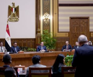 الرئيس السيسى: وضعنا استراتيجية وطنية رقمية لتحويل قطاع الاتصالات لخدمى إنتاجى