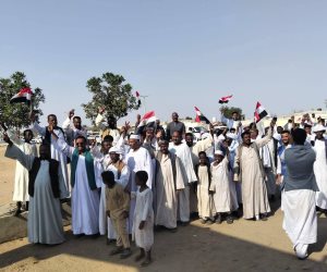 أهالى حلايب وشلاتين يشاركون فى انتخابات النواب ويؤكدون:لابد من اختيار نماذج قادرة على الرقابة والتشريع 