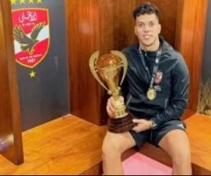 إمام عاشور يحتفل بالتتويج مع الأهلي بكأس السوبر ويعلق : الحمدلله.. صور