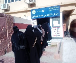 المرأة تتصدر المشهد في لجنة المركز التكنولوجي بالعلمين في ثاني يوم لانتخابات مجلس النواب بمطروح