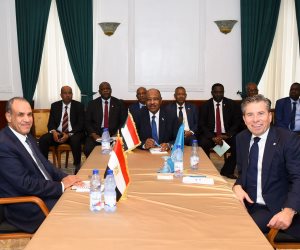 اجتماع ثلاثي بين وزيرى خارجية مصر والسودان ووكيل الأمم المتحدة للشئون الإنسانية لبحث الجهود الإنسانية في السودان