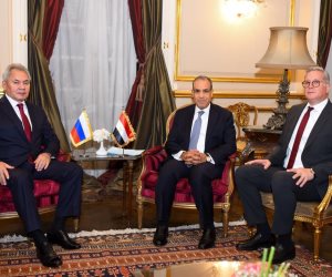 وزير الخارجية يستقبل سكرتير مجلس الأمن لروسيا الاتحادية