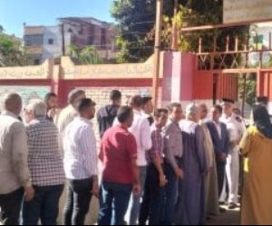 انتظام التصويت الناخبون بلجان دائرة كوم حمادة فى البحيرة