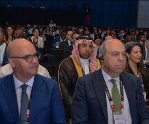 وزير الطيران: يؤكد أهمية تبادل الخبرات في مجالات الاستدامة والتدريب وإدارة السلامة وأمن الطيران 