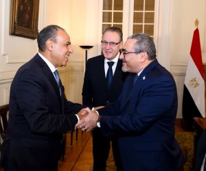 وزير الخارجية يستقبل مساعد سكرتير عام الأمم المتحدة ومنسق الأمم المتحدة للشؤون الإنسانية في الأراضي الفلسطينية