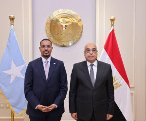 وزير العدل يستقبل نظيريه الصومالي والسوري لبحث التعاون القضائي المشترك 