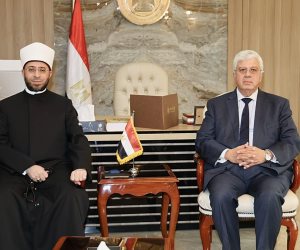 وزيرا التعليم العالي والأوقاف يبحثان تعزيز التعاون بين الوزارتين واستثمار بنك المعرفة المصري لدعم الأئمة والدعاة