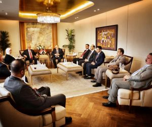 رئيس هيئة الدواء المصرية يستقبل وزير صحة العراق لتعزيز التعاون الدوائي المشترك