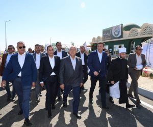 نائب رئيس مجلس الوزراء ووزراء الأوقاف والزراعة والإسكان يشهدون افتتاح المنطقة الإدارية والخدمية بمدينة الطور