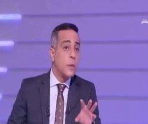 لكشف تفاصيل الواقعة.. النيابة تفرغ كاميرات المراقبة وتعاين سيارة محمد صبرى 