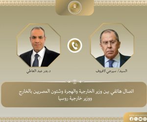 اتصال هاتفي بين وزير الخارجية ونظيره الروسي 